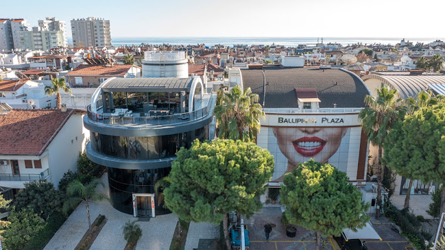 Slider image (3) Ballipinar Dental Centre